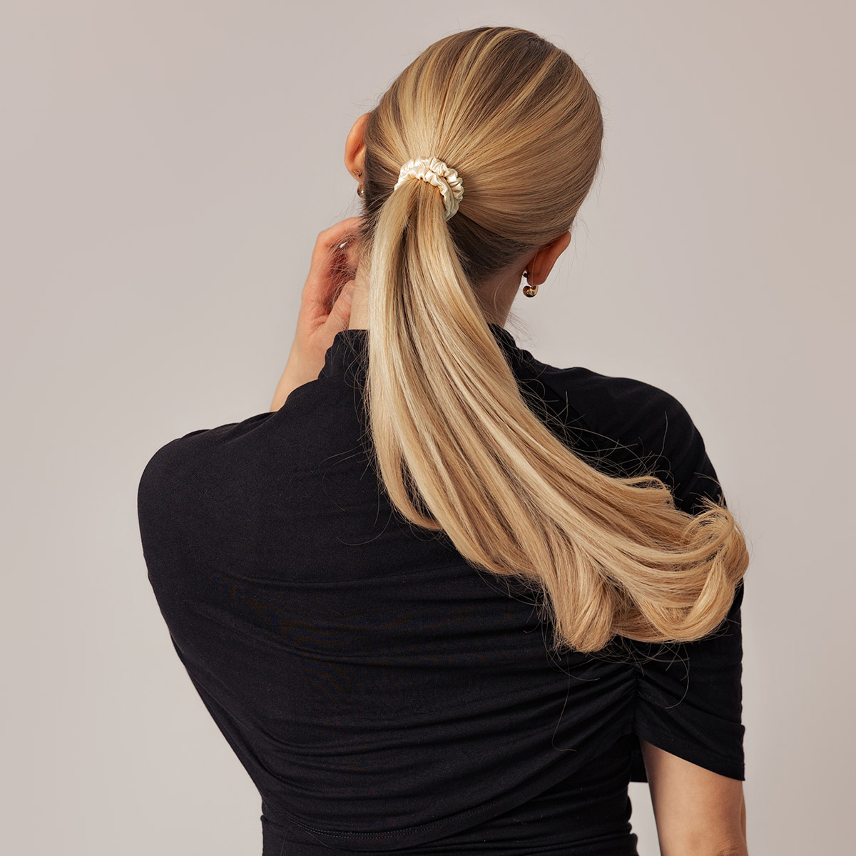 Sidenscrunchie Large Champagne 3st